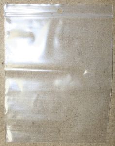 Sachets à fermeture integrée transparents 15 x 18 cm